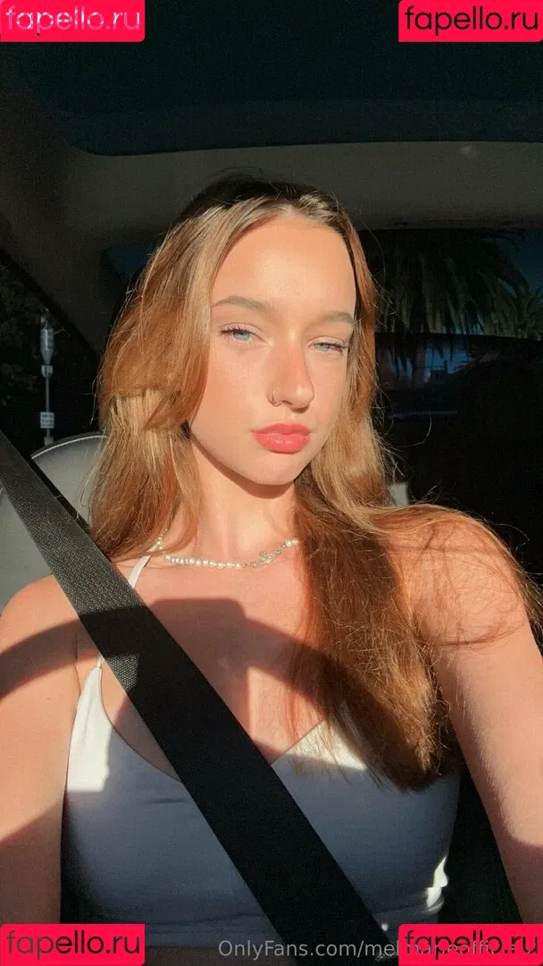 melmarieofficial2 Onlyfans Photo Gallery 