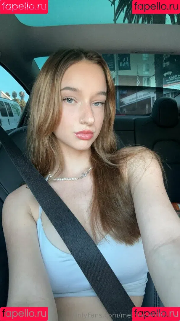 melmarieofficial2 Onlyfans Photo Gallery 