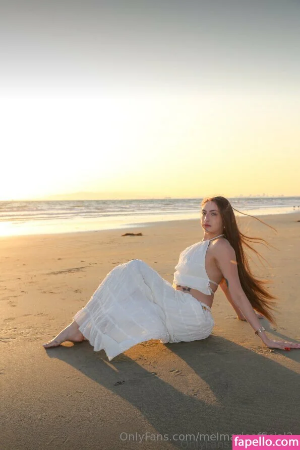 melmarieofficial2 Onlyfans Photo Gallery 
