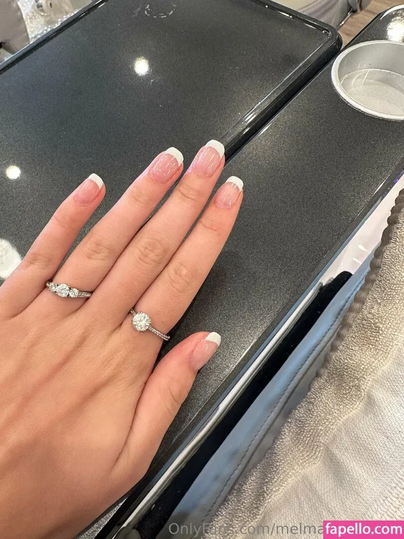 melmarieofficial2 Onlyfans Photo Gallery 