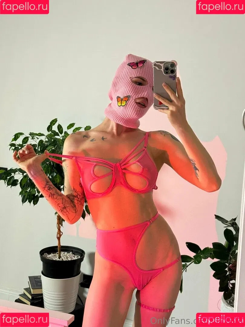HoneyAddicted / LinaIvy / Xivylina / commanderivy Onlyfans Photo Gallery 