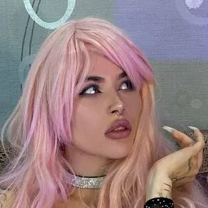 HoneyAddicted / LinaIvy / Xivylina / commanderivy Onlyfans Photo Gallery 