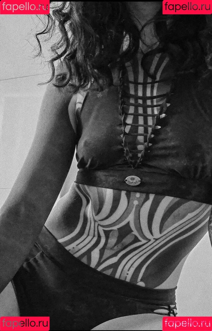 Lisbeth Mueller / Lisbethmueller / darkest.lilith / darkestlilith1 Onlyfans Photo Gallery 