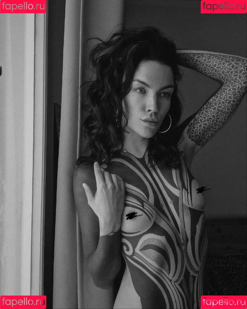 Lisbeth Mueller / Lisbethmueller / darkest.lilith / darkestlilith1 Onlyfans Photo Gallery 