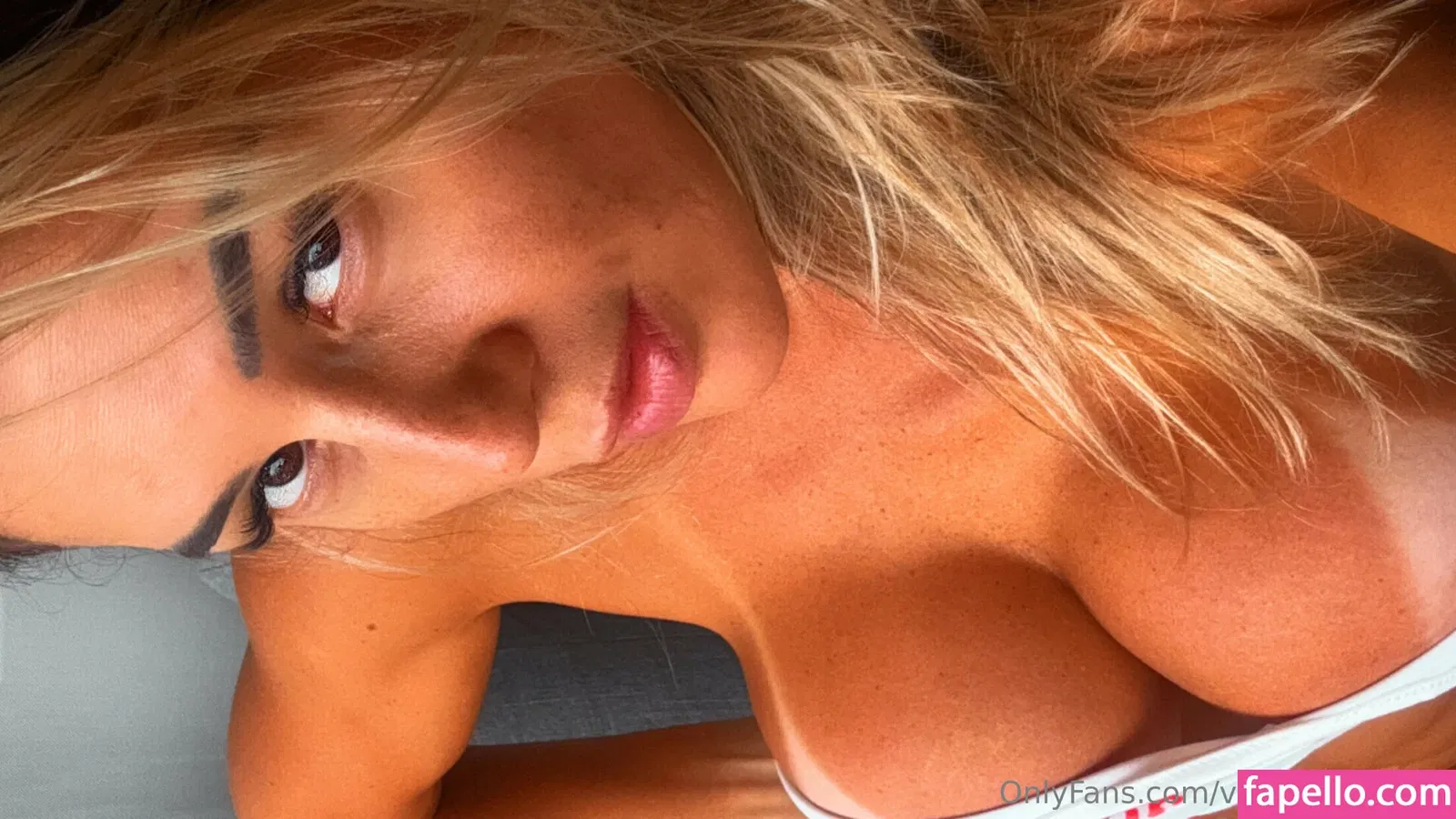 vanessavailatti / vanessinha.vailatti Onlyfans Photo Gallery 