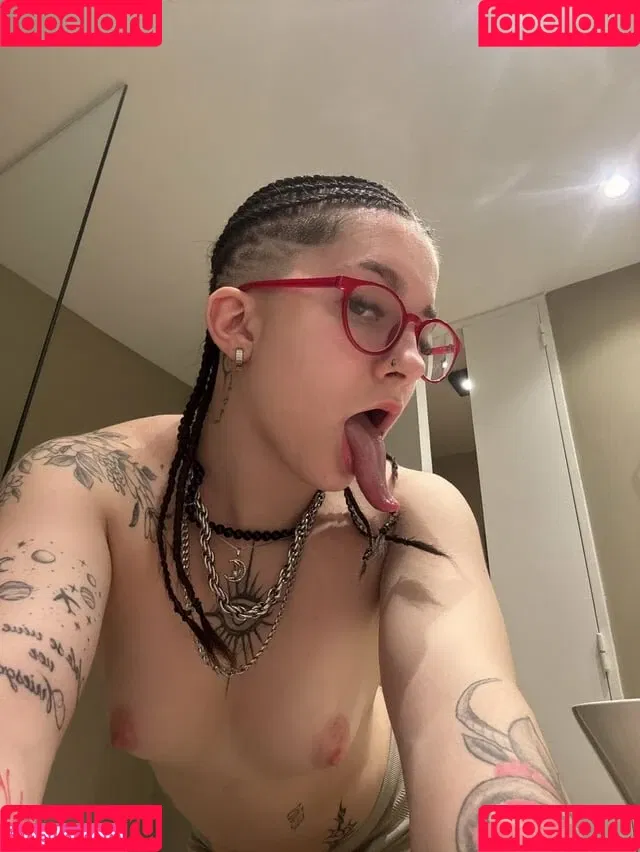 Ifaisal0880 / Musclecrusherr / fatiidanura Onlyfans Photo Gallery 