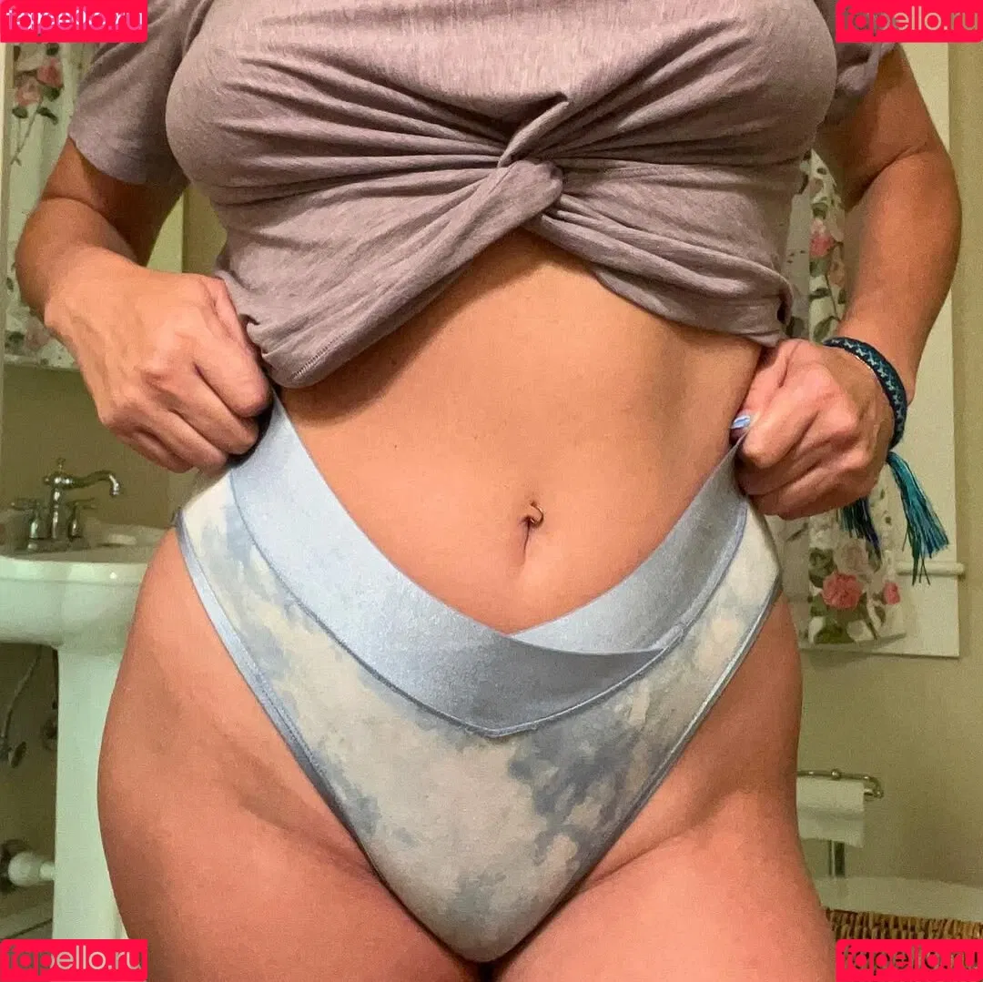 NurseNoFace / https: / nursenoface504 Onlyfans Photo Gallery 