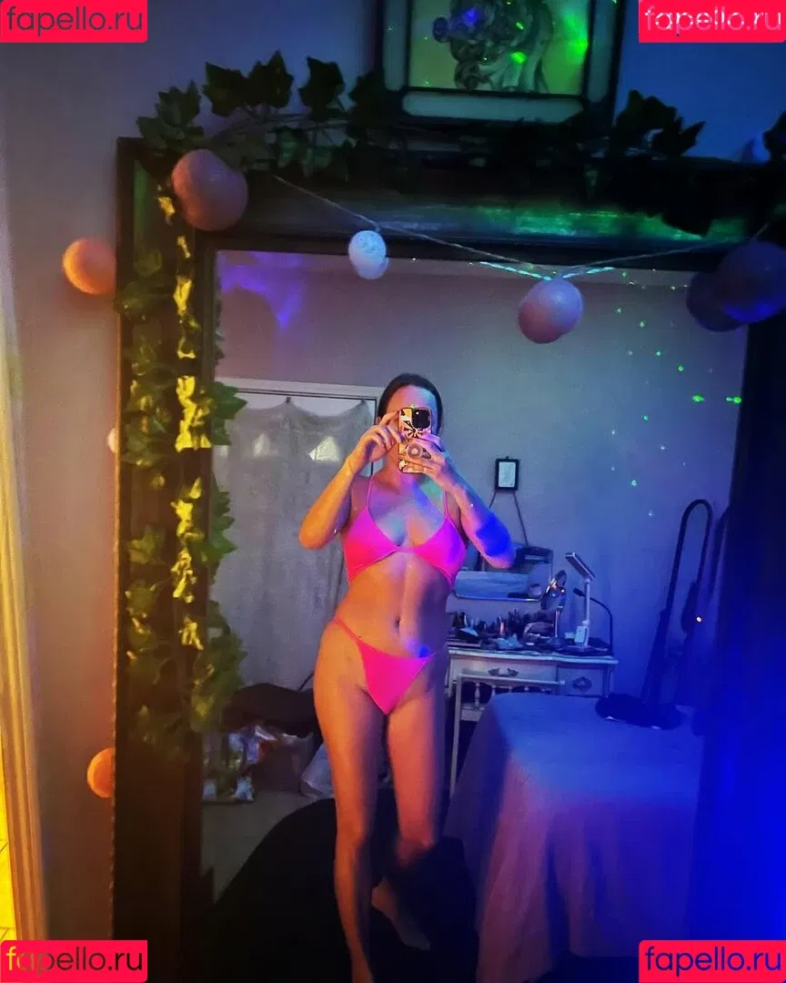 NurseNoFace / https: / nursenoface504 Onlyfans Photo Gallery 