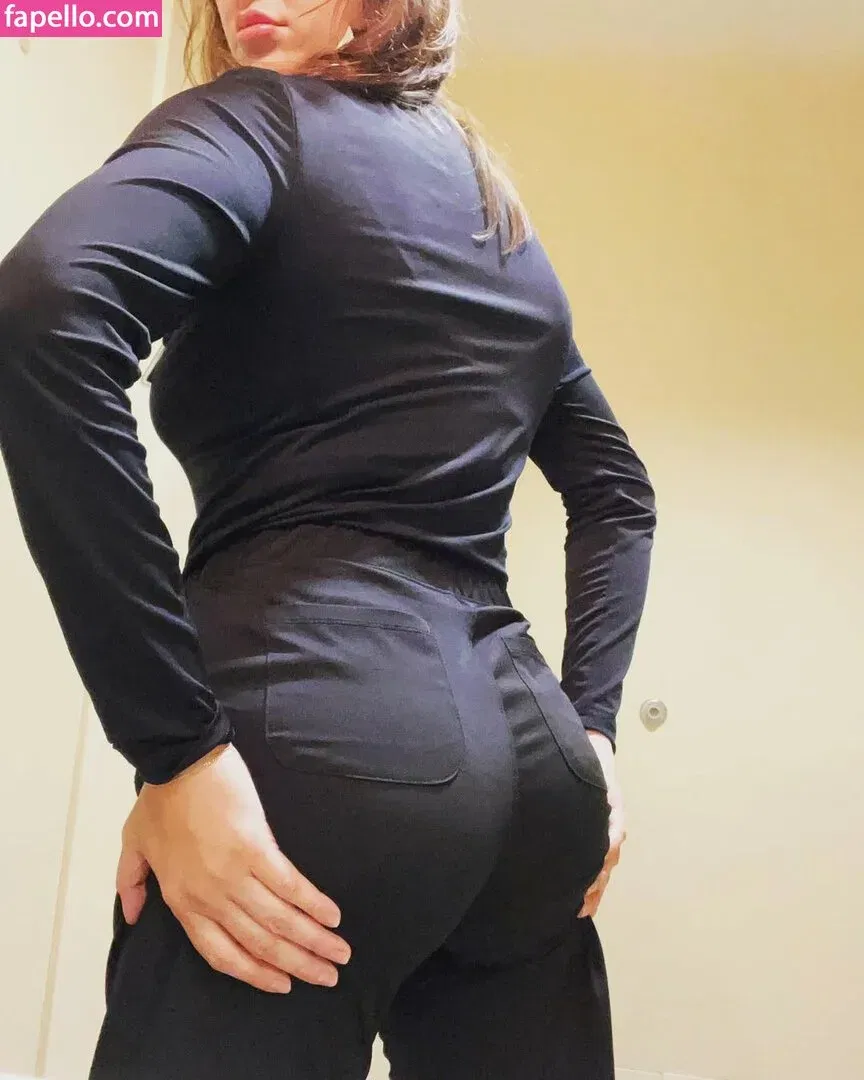 NurseNoFace / https: / nursenoface504 Onlyfans Photo Gallery 