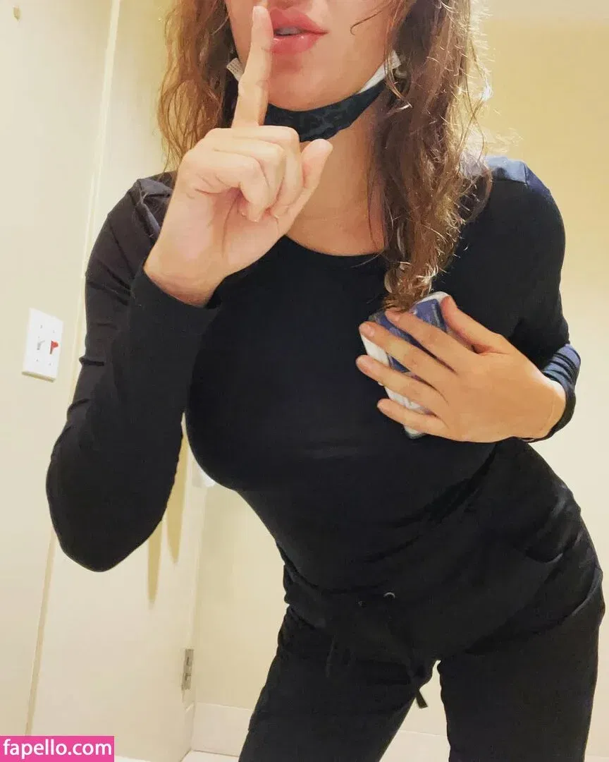 NurseNoFace / https: / nursenoface504 Onlyfans Photo Gallery 