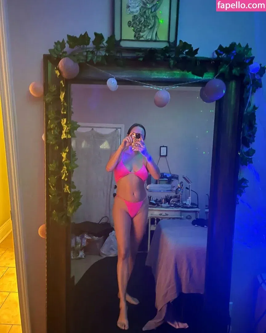 NurseNoFace / https: / nursenoface504 Onlyfans Photo Gallery 