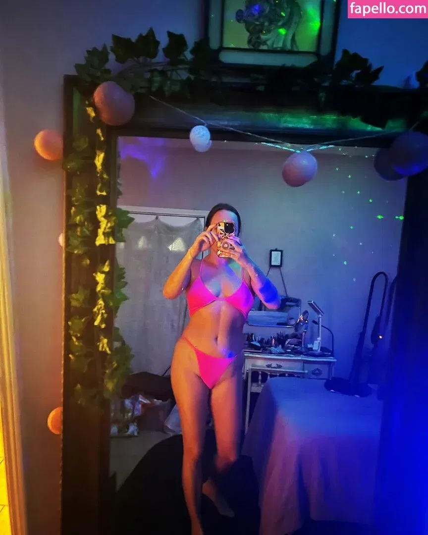 NurseNoFace / https: / nursenoface504 Onlyfans Photo Gallery 