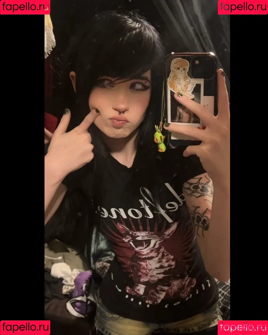 Sushiflavoredmilk / sushiflvredmilk Onlyfans Photo Gallery 