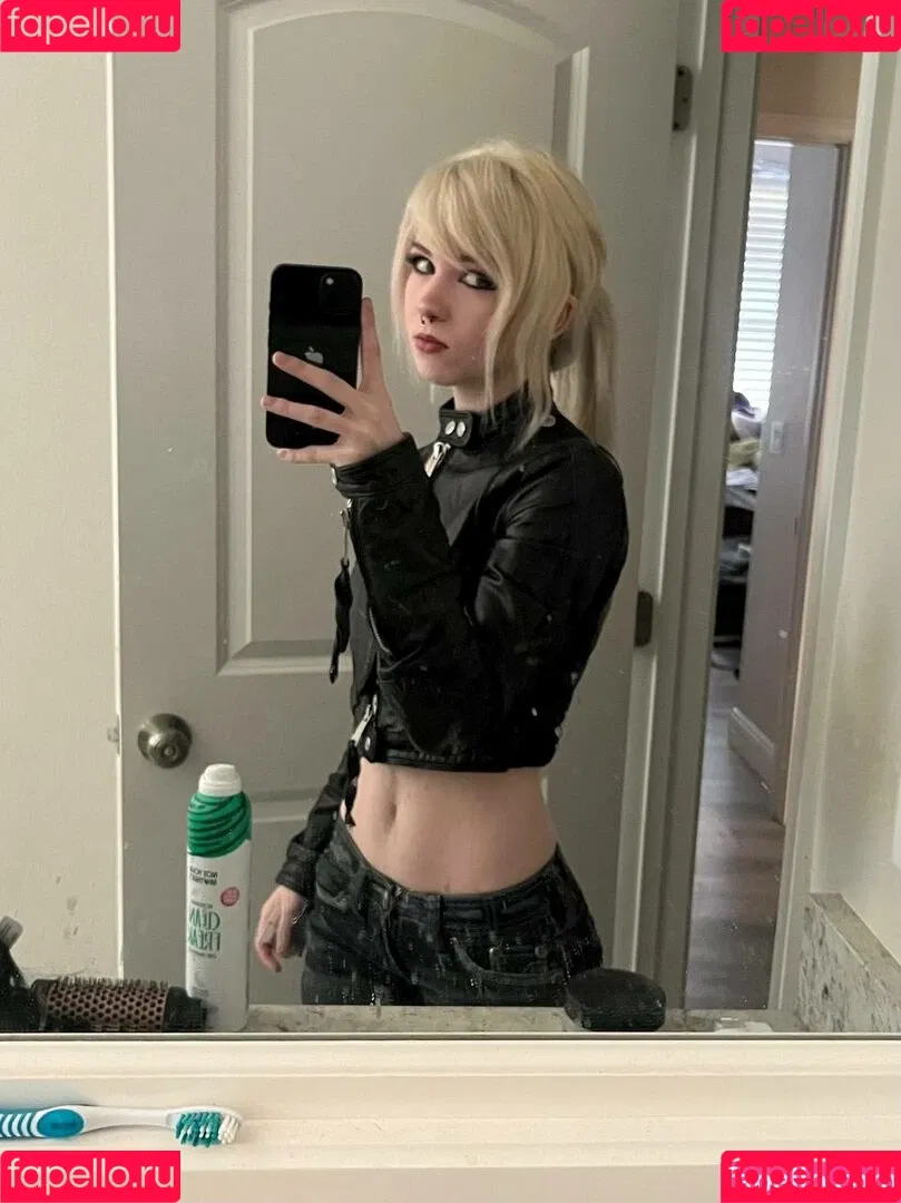 Sushiflavoredmilk / sushiflvredmilk Onlyfans Photo Gallery 
