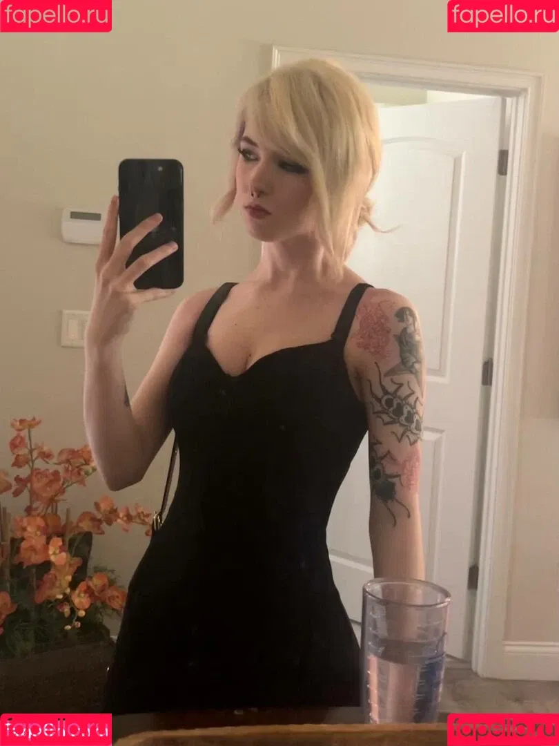 Sushiflavoredmilk / sushiflvredmilk Onlyfans Photo Gallery 