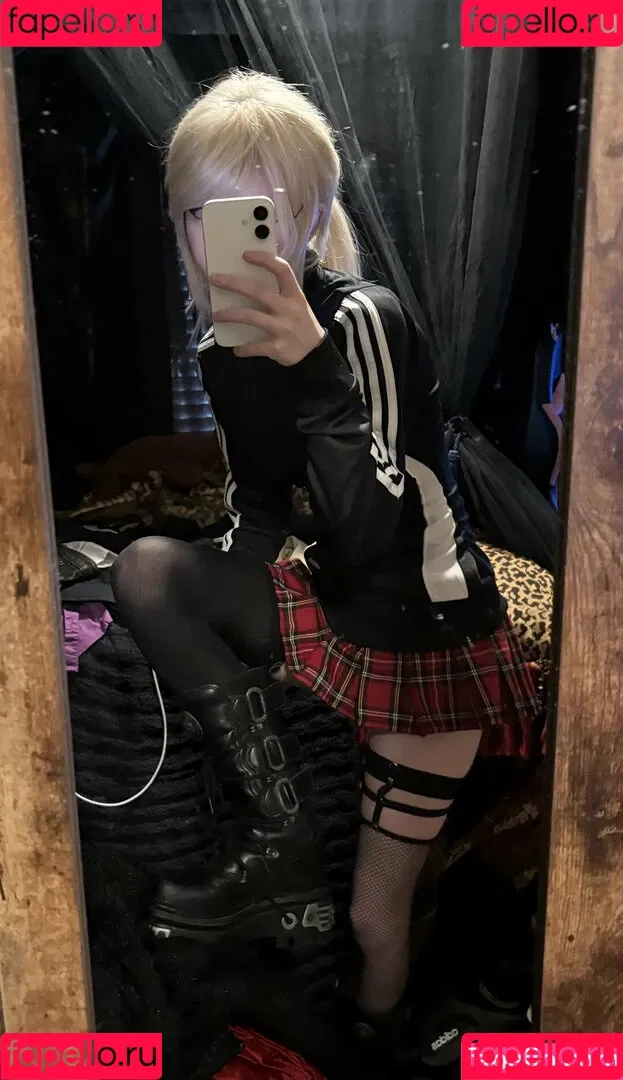 Sushiflavoredmilk / sushiflvredmilk Onlyfans Photo Gallery 
