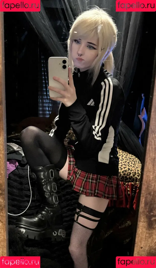 Sushiflavoredmilk / sushiflvredmilk Onlyfans Photo Gallery 