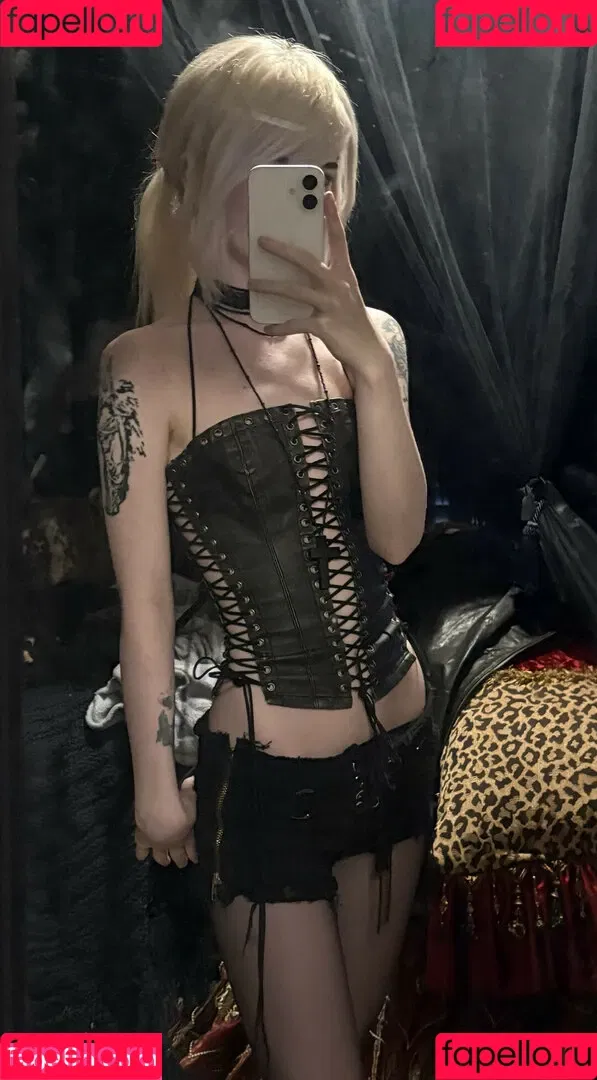 Sushiflavoredmilk / sushiflvredmilk Onlyfans Photo Gallery 