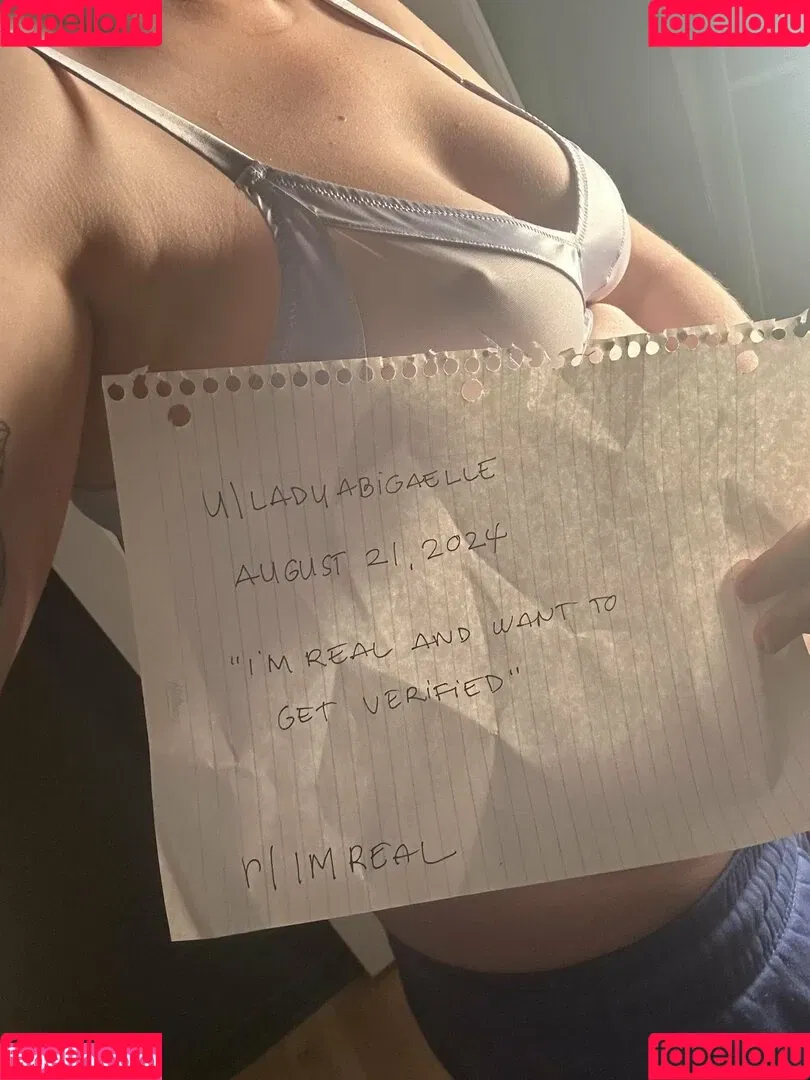 Lady Abigaëlle / https: / ladyabigaelle Onlyfans Photo Gallery 