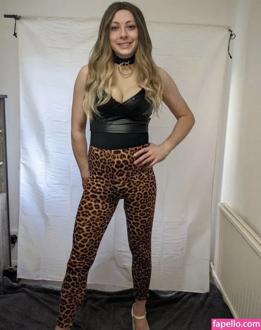 BDSMpony / cd_pony / ponycd Onlyfans Photo Gallery 