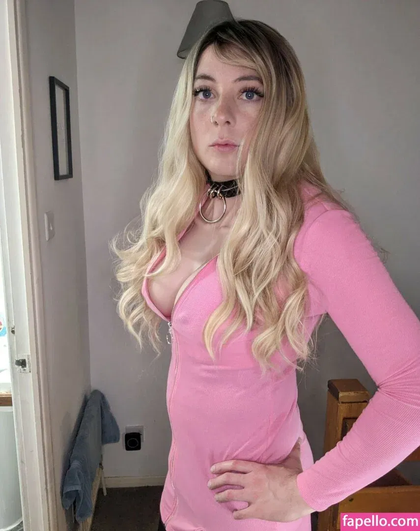 BDSMpony / cd_pony / ponycd Onlyfans Photo Gallery 