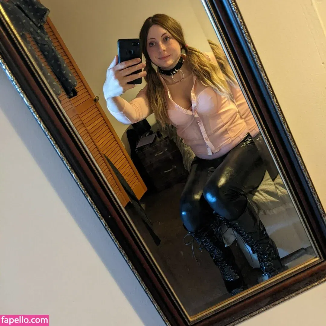 BDSMpony / cd_pony / ponycd Onlyfans Photo Gallery 