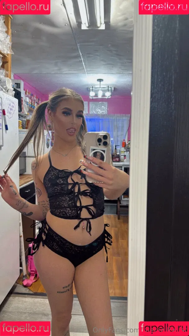 thereallivlust Onlyfans Photo Gallery 