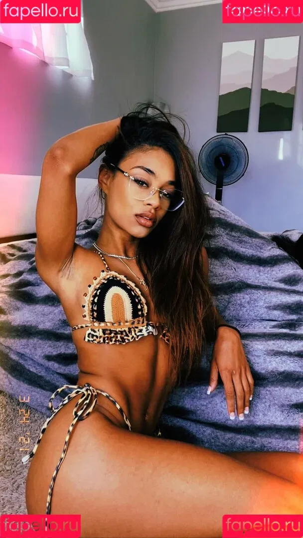 Scarlit Scandal / ScarlitScandal / therealscarlitscandal Onlyfans Photo Gallery 