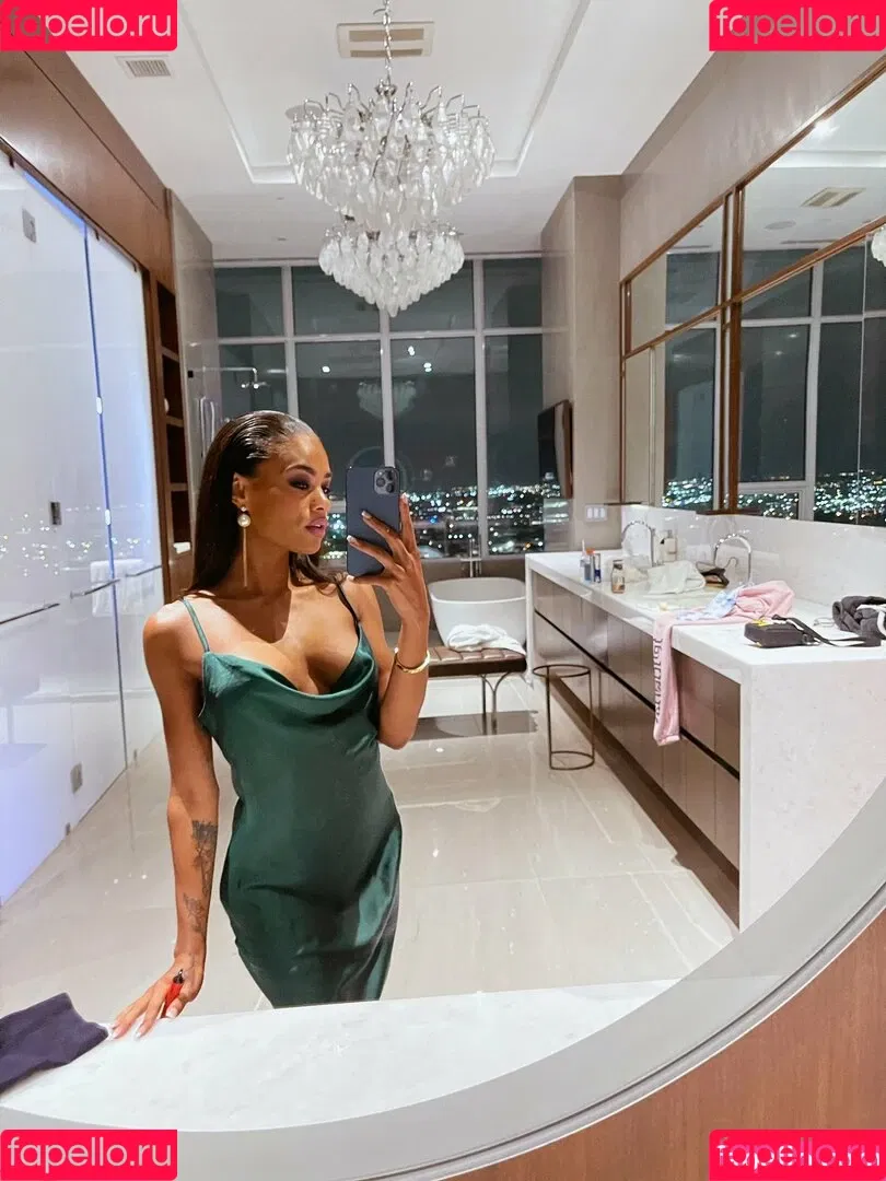Scarlit Scandal / ScarlitScandal / therealscarlitscandal Onlyfans Photo Gallery 