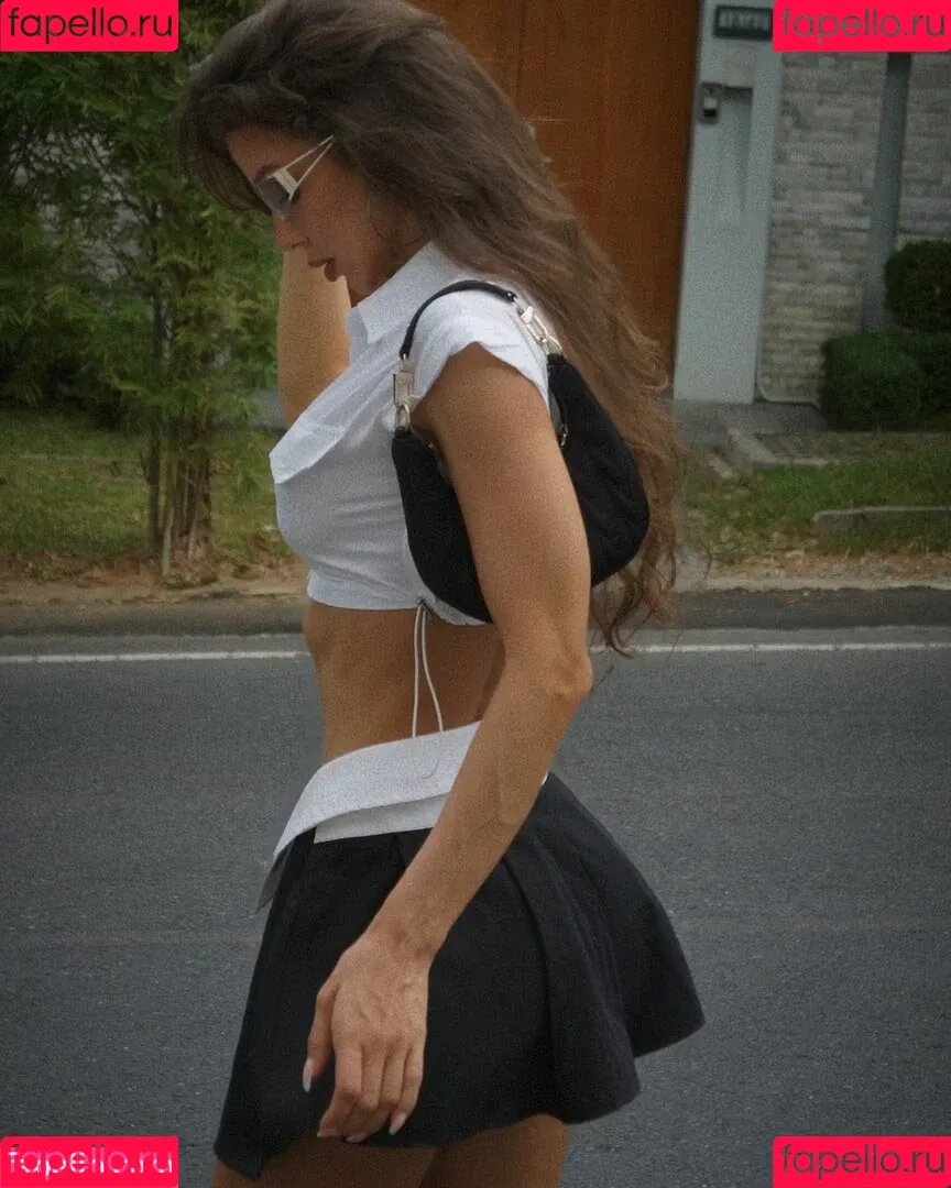 Aminova Inna / aminova.inna.555 / missinna Onlyfans Photo Gallery 