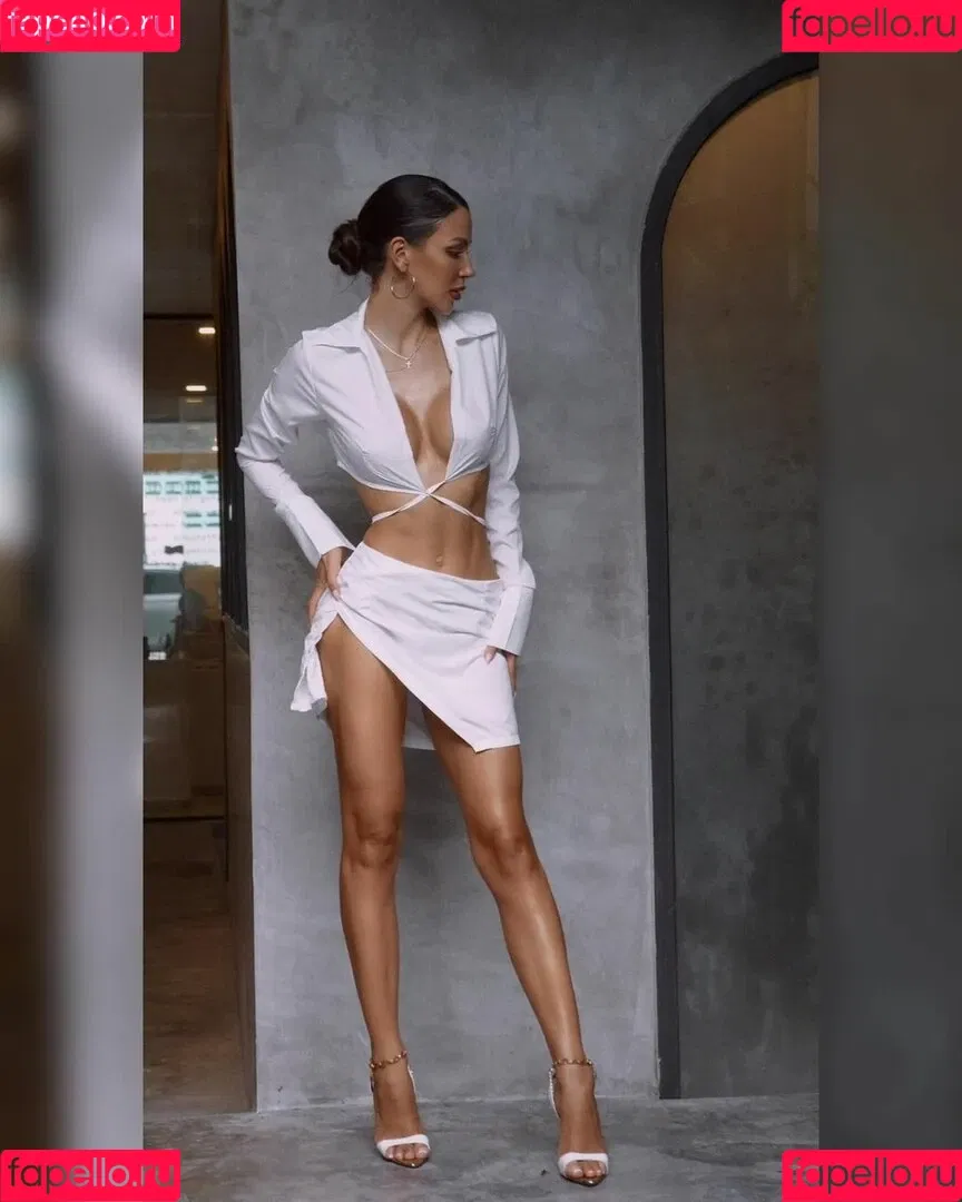 Aminova Inna / aminova.inna.555 / missinna Onlyfans Photo Gallery 