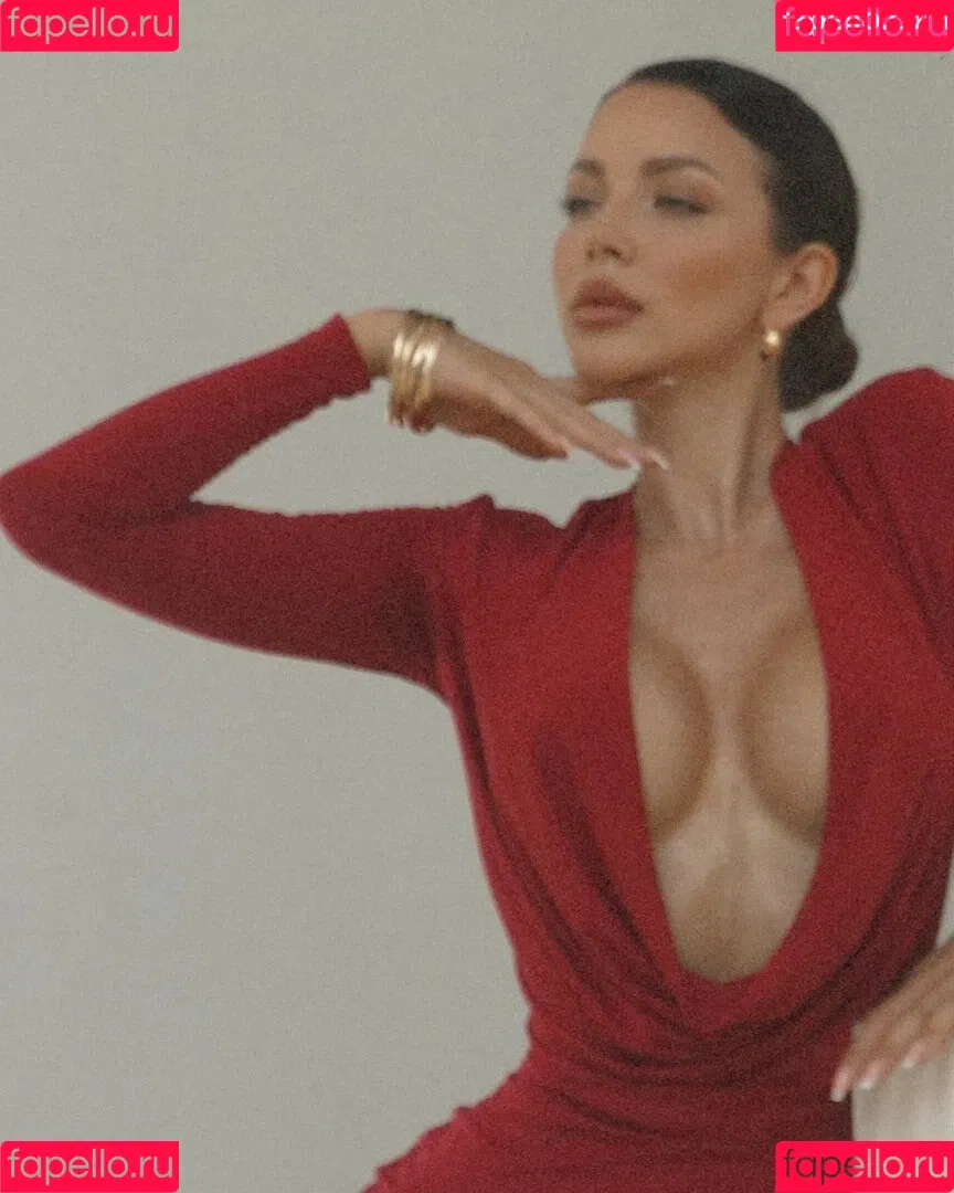 Aminova Inna / aminova.inna.555 / missinna Onlyfans Photo Gallery 
