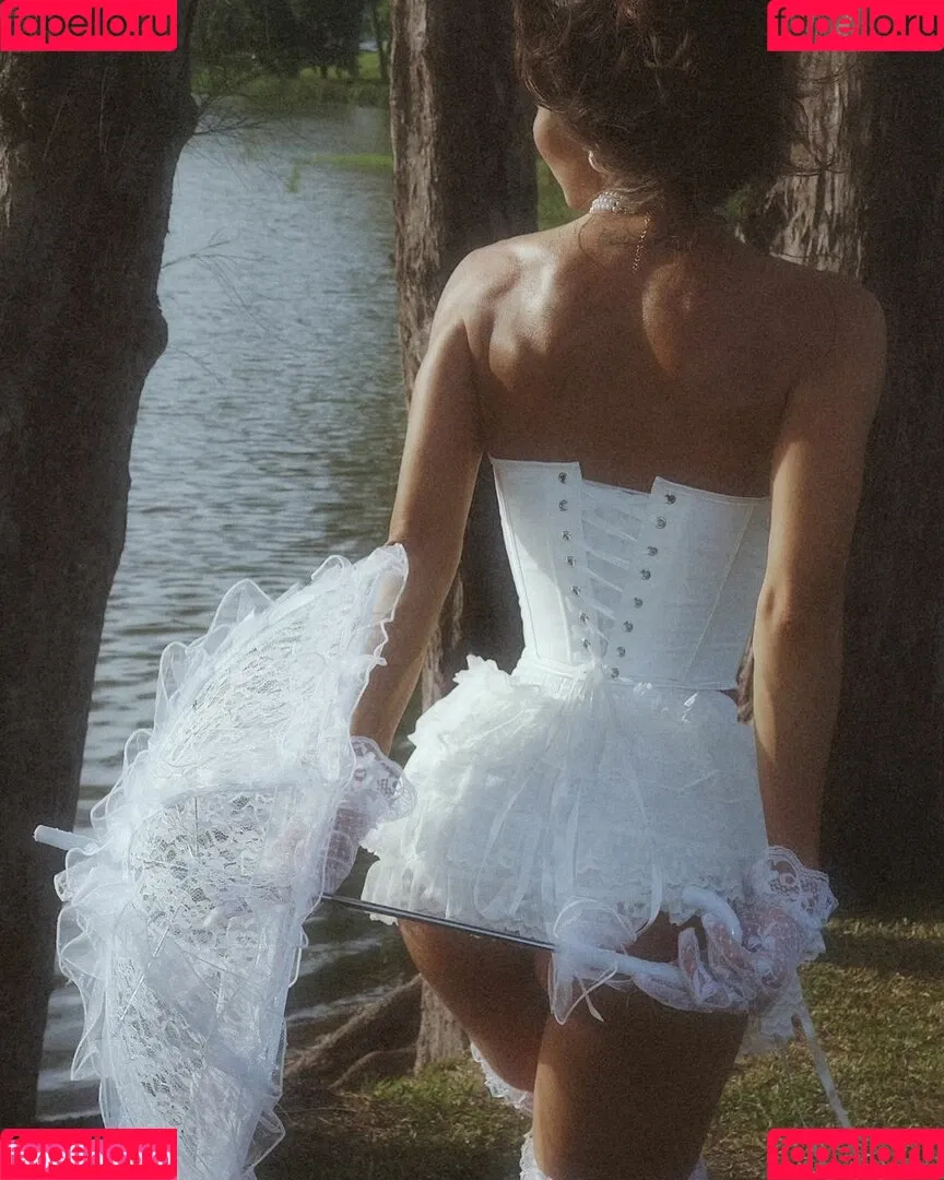 Aminova Inna / aminova.inna.555 / missinna Onlyfans Photo Gallery 