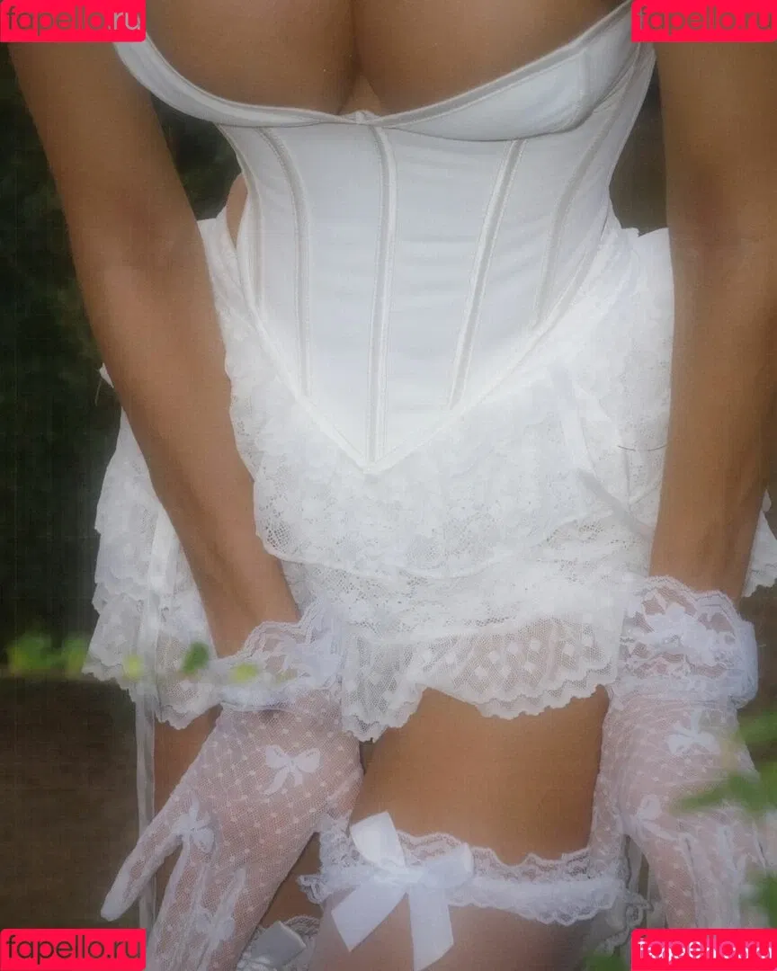 Aminova Inna / aminova.inna.555 / missinna Onlyfans Photo Gallery 