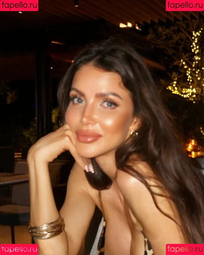 Aminova Inna / aminova.inna.555 / missinna Onlyfans Photo Gallery 