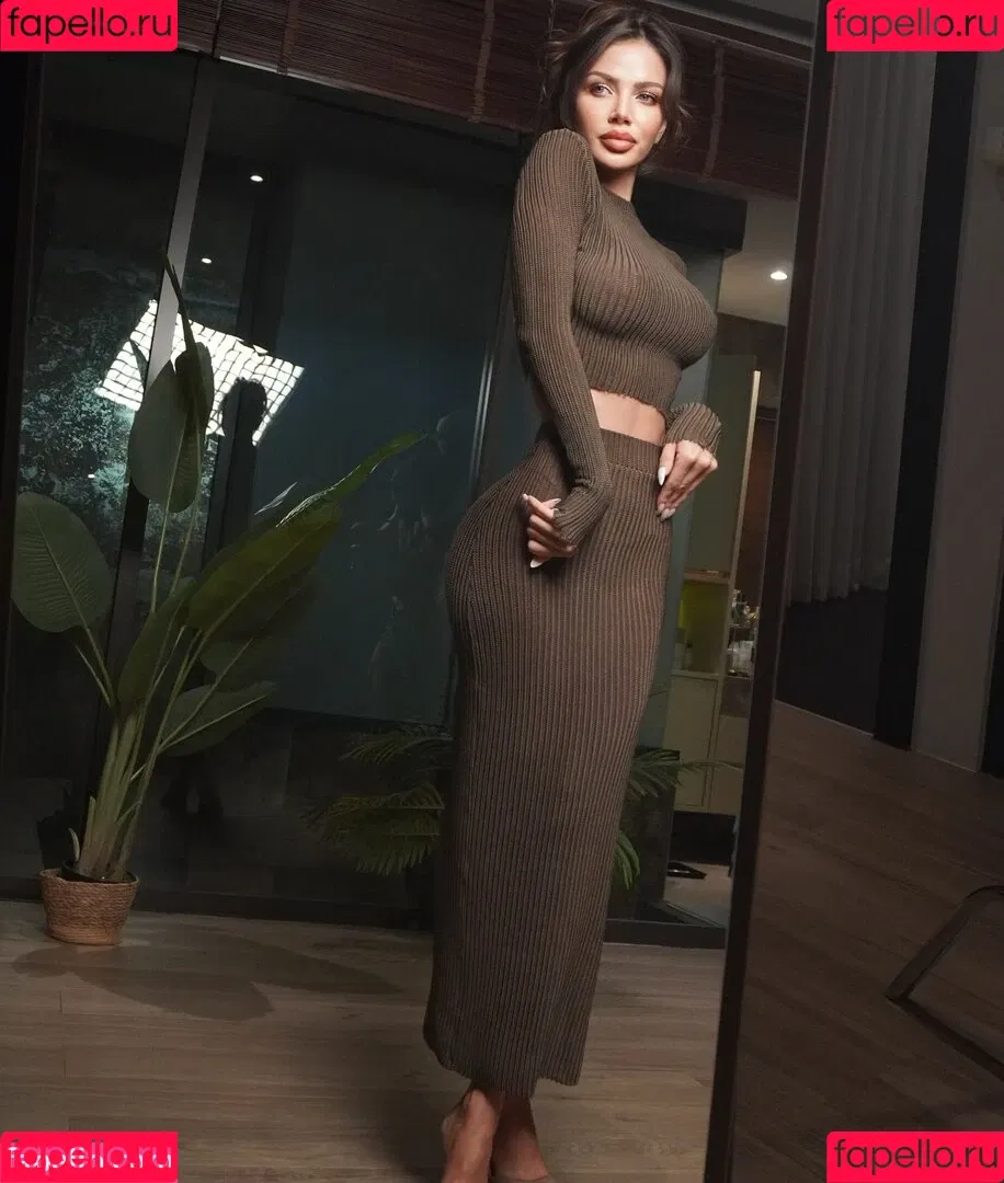 Aminova Inna / aminova.inna.555 / missinna Onlyfans Photo Gallery 