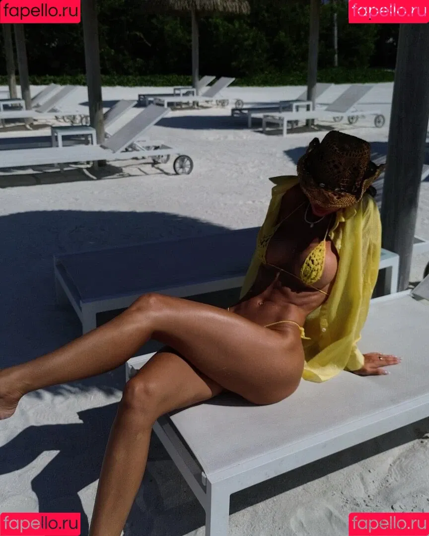 Aminova Inna / aminova.inna.555 / missinna Onlyfans Photo Gallery 