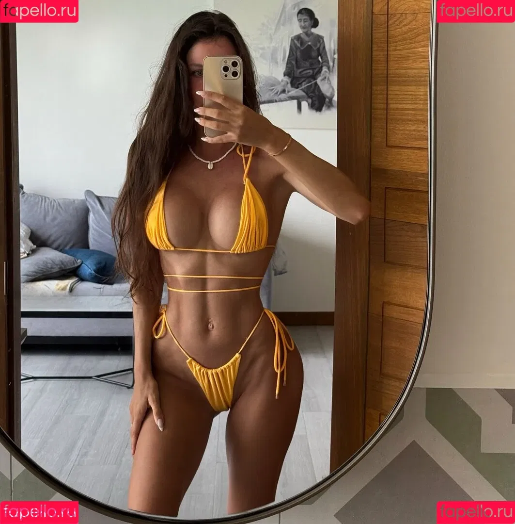 Aminova Inna / aminova.inna.555 / missinna Onlyfans Photo Gallery 