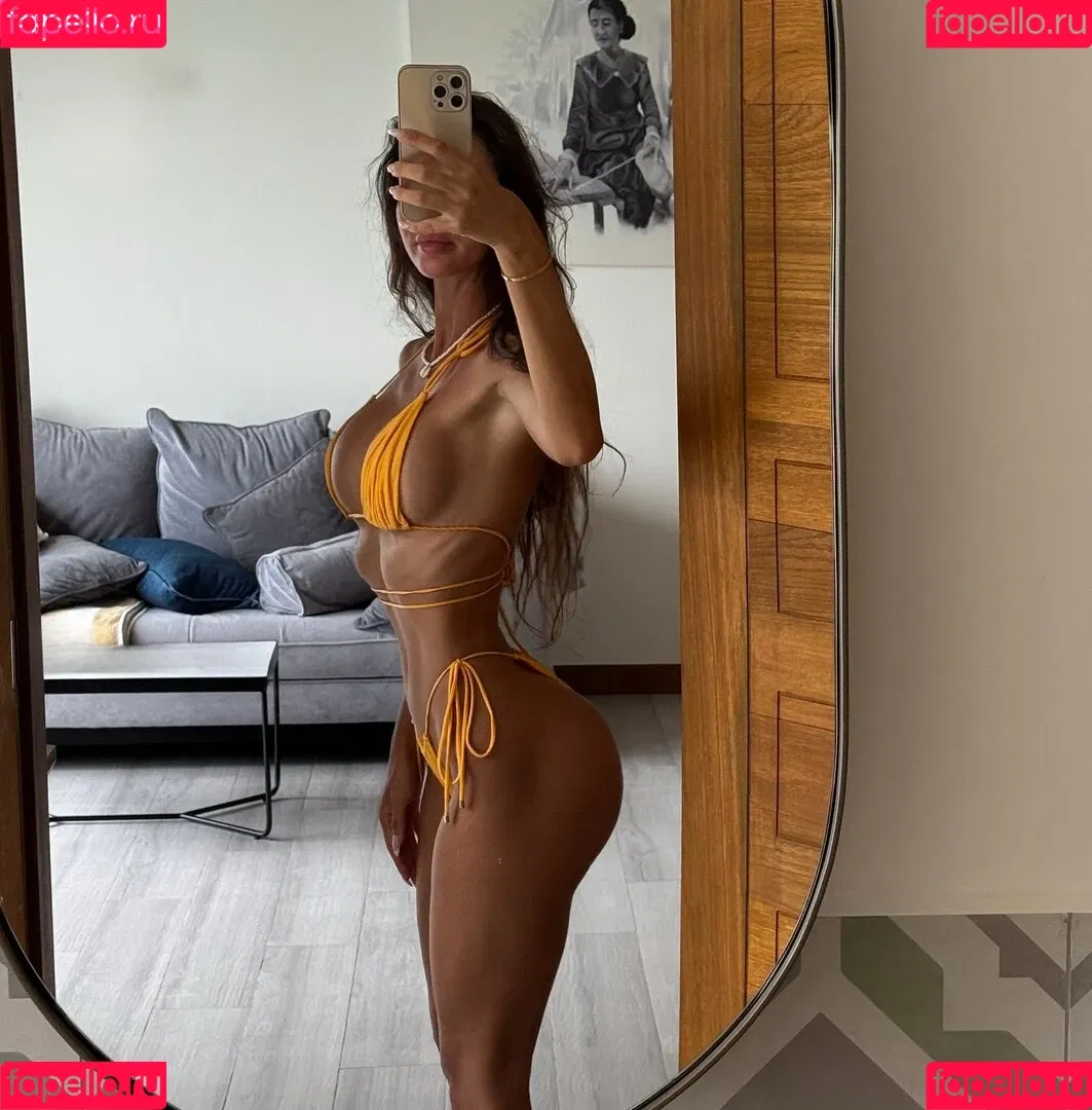 Aminova Inna / aminova.inna.555 / missinna Onlyfans Photo Gallery 
