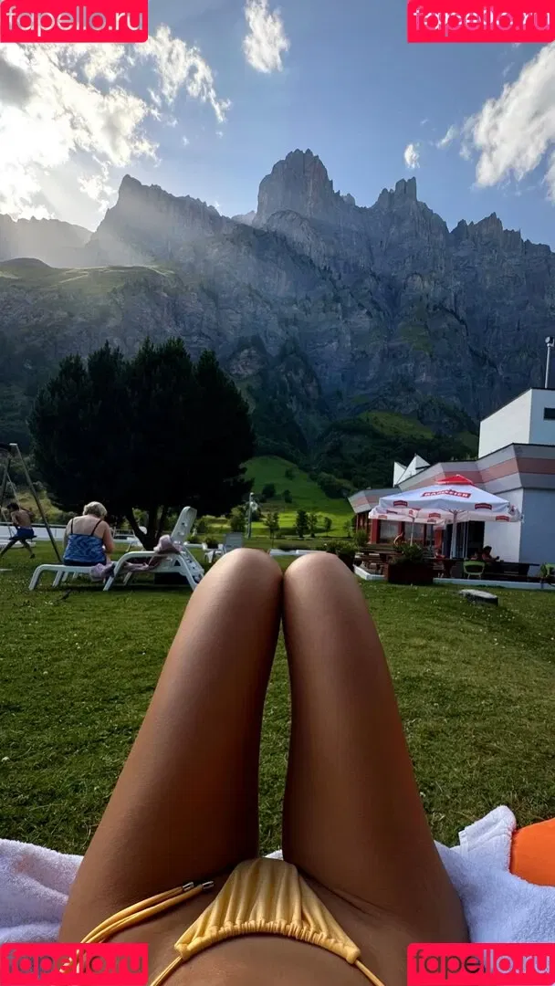 Aminova Inna / aminova.inna.555 / missinna Onlyfans Photo Gallery 
