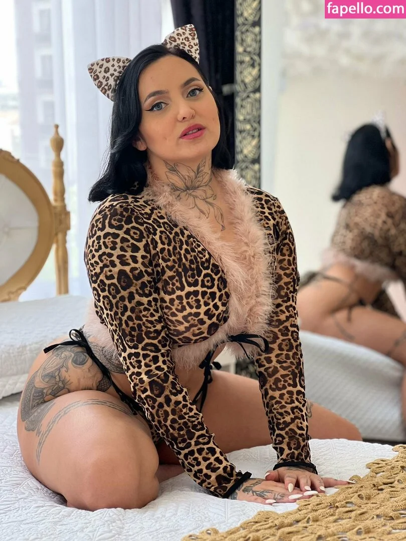 Pah Suelen / pah_suelen Onlyfans Photo Gallery 