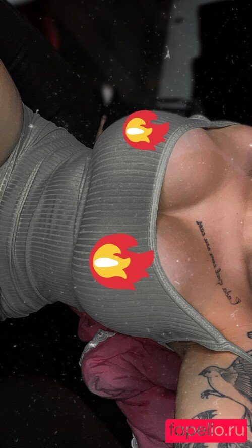 Pah Suelen Nude Onlyfans Photo 17