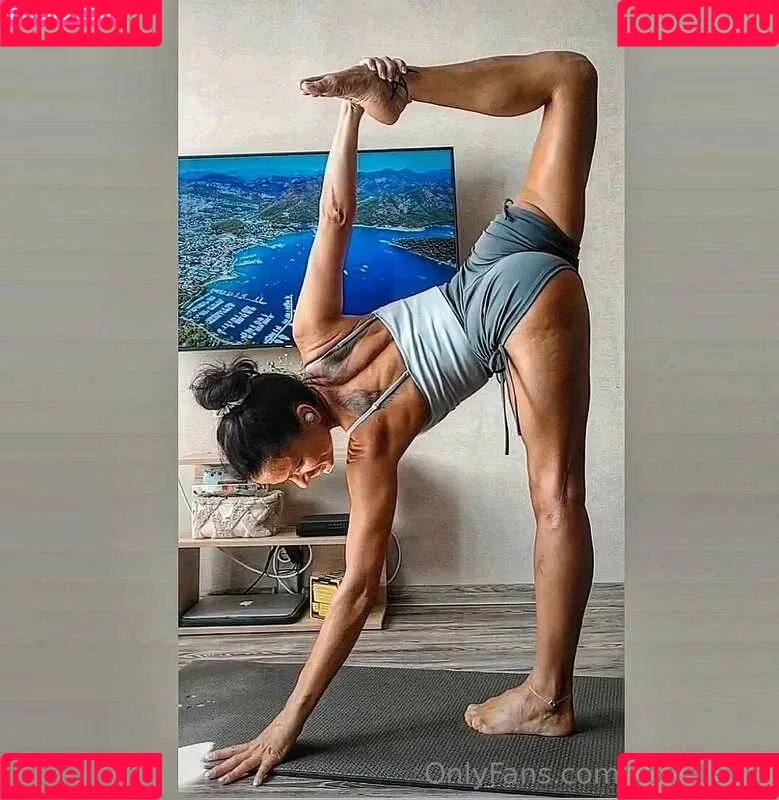 yogetasworld / yogetavip Onlyfans Photo Gallery 
