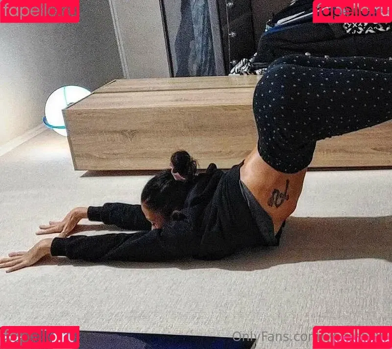 yogetasworld / yogetavip Onlyfans Photo Gallery 