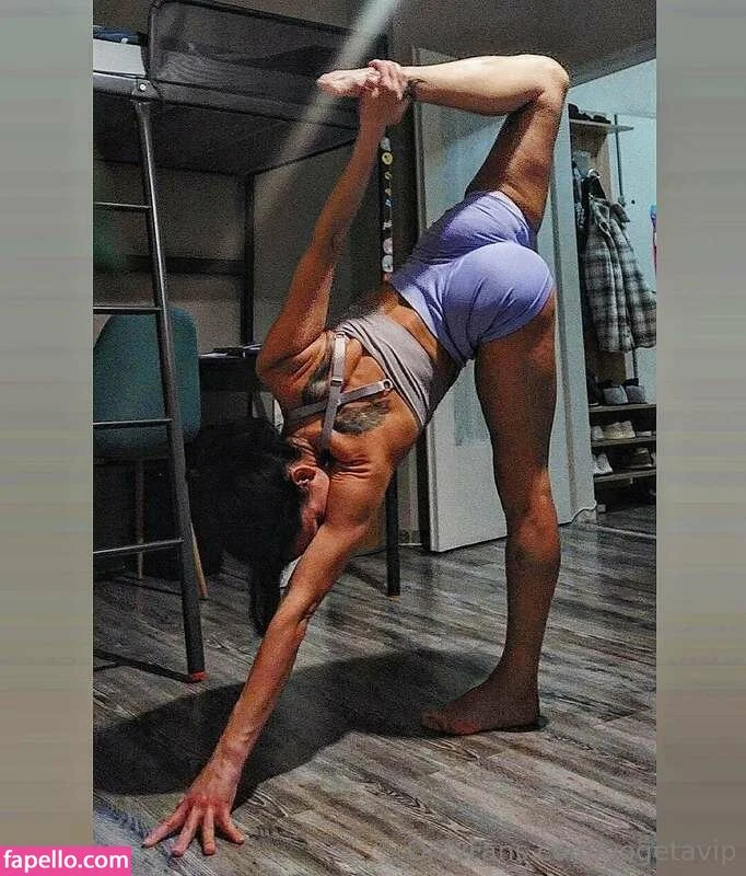 yogetasworld / yogetavip Onlyfans Photo Gallery 