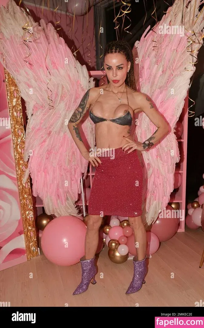 Nina Moric Onlyfans Photo Gallery 