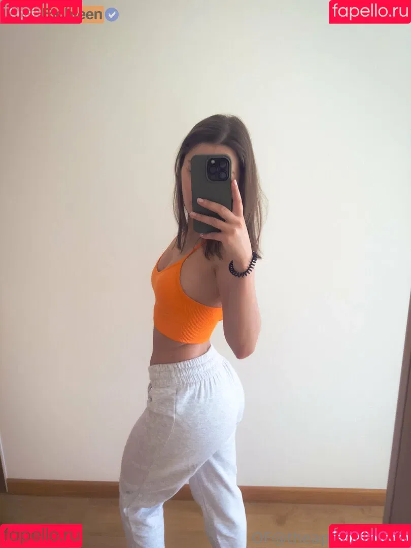 April Eighteen / theaprileighteen / therealapril18 Onlyfans Photo Gallery 