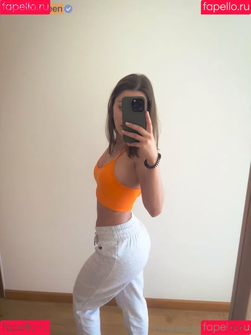 April Eighteen / theaprileighteen / therealapril18 Onlyfans Photo Gallery 