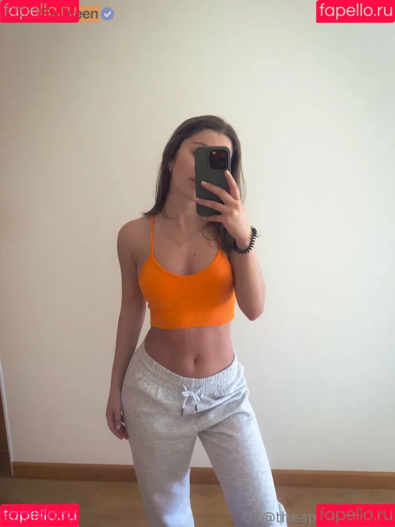 April Eighteen / theaprileighteen / therealapril18 Onlyfans Photo Gallery 