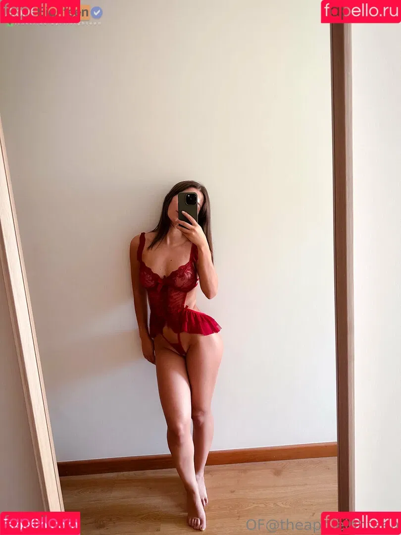 April Eighteen / theaprileighteen / therealapril18 Onlyfans Photo Gallery 